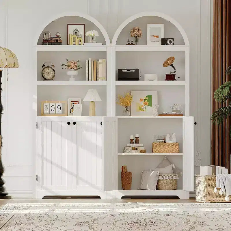 Mobile dispensa alto in legno con piano ad arco, libreria a 5 ripiani con ante, credenza regolabile per soggiorno e cucina