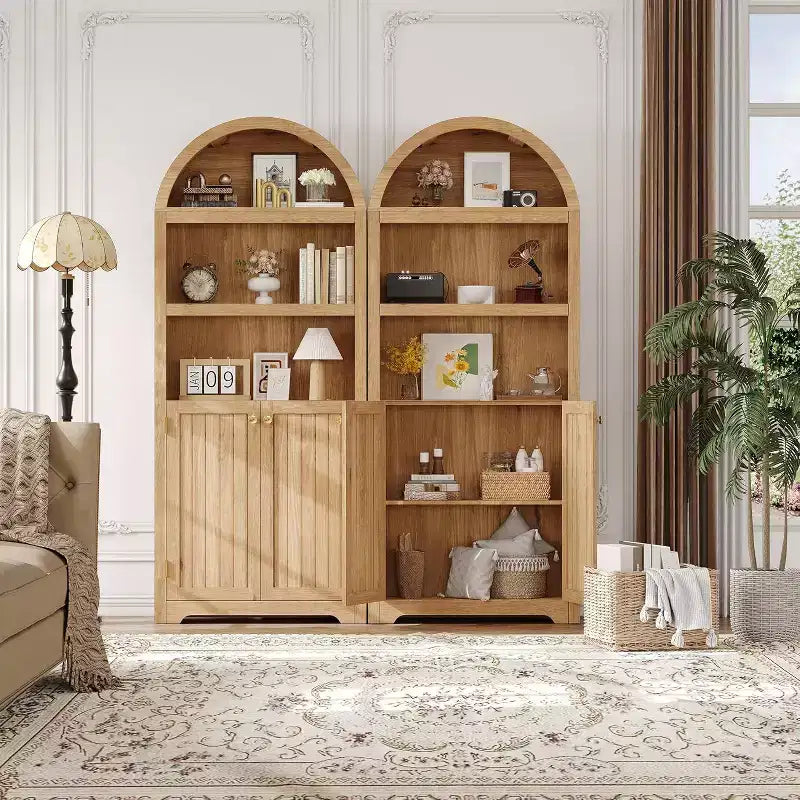 Mobile dispensa alto in legno con piano ad arco, libreria a 5 ripiani con ante, credenza regolabile per soggiorno e cucina